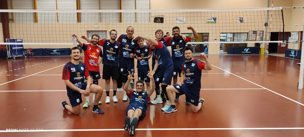 Équipe Départementale Masculine Saumur Volleyball - Victoire playoffs